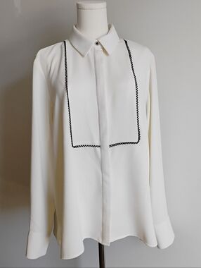 Zara White Button-Front Blouse with Black Trim XL